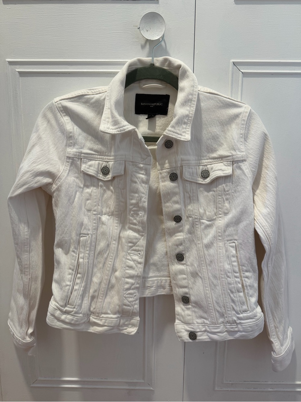 Banana Republic White Cropped Denim Jacket - Size: Petite S